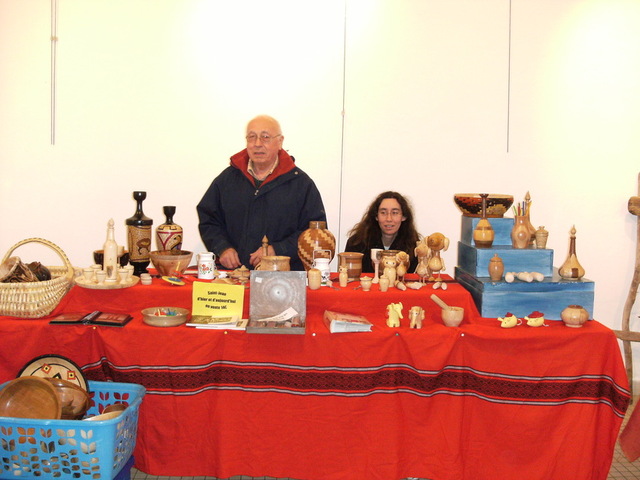 des objets artisanaux en bois à offrir et à s'offrir... des objets artisanaux en bois à offrir et à s'offrir...
