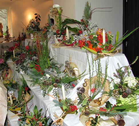 Superbes compositions florales de l'atelier de V.V.V.