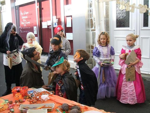 Fête d'automne 2011, le dimanche 30 octobre Fête d'automne 2011, le dimanche 30 octobre