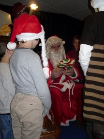 Le noël des enfants - dimanche 12 décembre 2010 Le noël des enfants - dimanche 12 décembre 2010