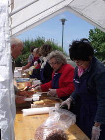 Fête de la Moussette, Dimanche 15 mai, le midi