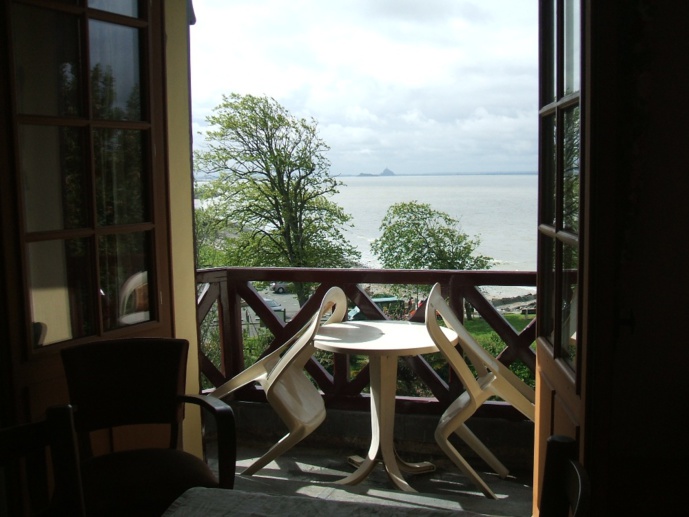le Mont Saint Michel et la baie vus de la chambre Pleine Mer