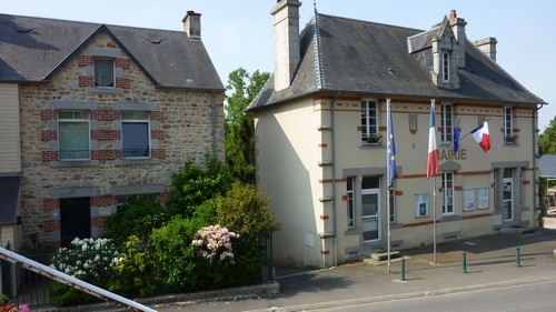 01 Le village de St-Jean-le-Thomas 01 Le village de St-Jean-le-Thomas