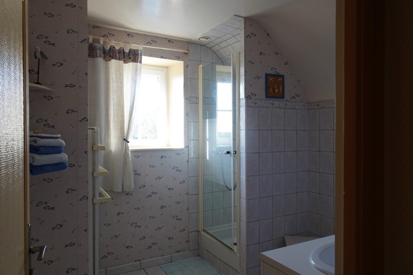 La salle de douche La salle de douche
