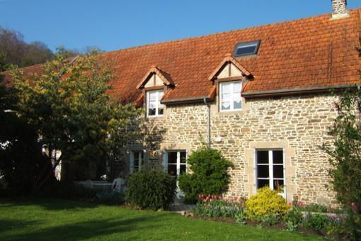 Sabine CARI-BONNOT - chambre d'hôtes - 2 pers - Baie du Mont Saint Michel - Saint Jean le Thomas. Sabine CARI-BONNOT - chambre d'hôtes - 2 pers - Baie du Mont Saint Michel - Saint Jean le Thomas.