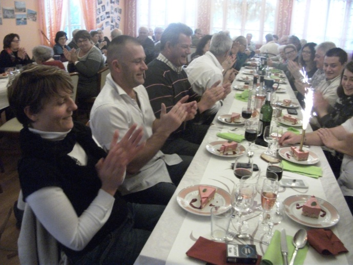 Repas "La poule au blanc" Repas "La poule au blanc"