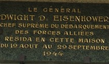 la plaque apposée sur la façade de Montgomery la plaque apposée sur la façade de Montgomery