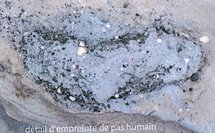 empreinte d'un pas humain laissé par nos ancêtre il y a 4000 ans!