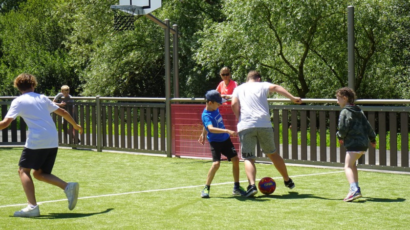 Le City-stade de Saint-Jean-le-Thomas Le City-stade de Saint-Jean-le-Thomas