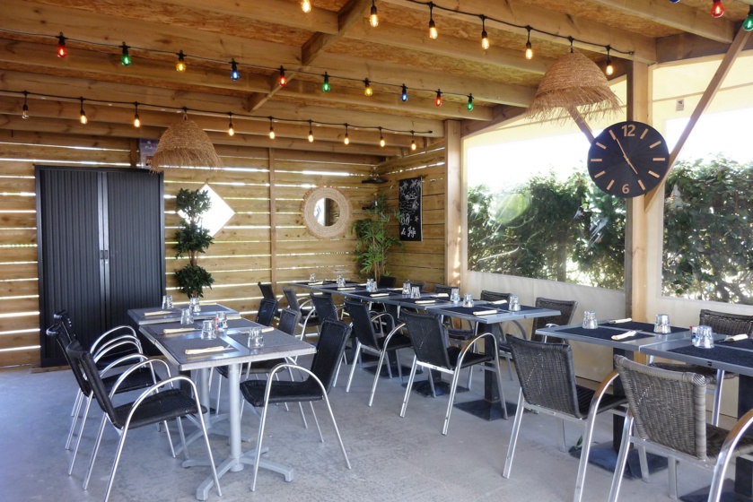 Le Jaja barrestaurant Le Jaja barrestaurant