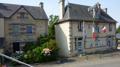 01 Le village de St-Jean-le-Thomas