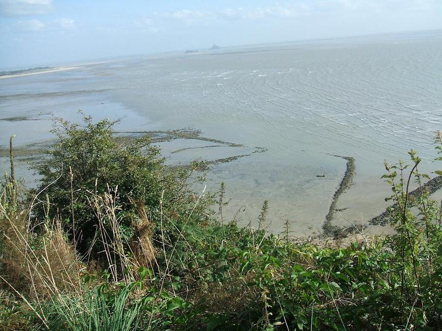 Les pêcheries moyenâgeuses vues du G.R. 223