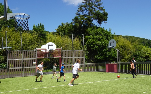 Le City-stade de Saint-Jean-le-Thomas